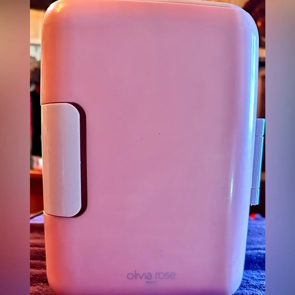 Olivia Rose Tal Portable Vanity Fridge Pink, Cools/Warms Facial Treatments/Sodas